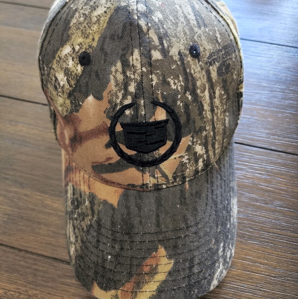 Mossy Oak Cadillac Baseball Hat